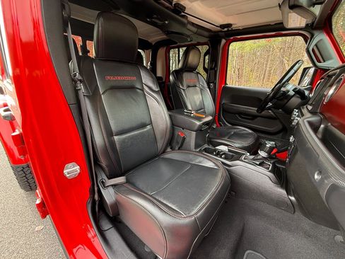 Used 2020 Jeep Gladiator Rubicon AWD/4WD image 33