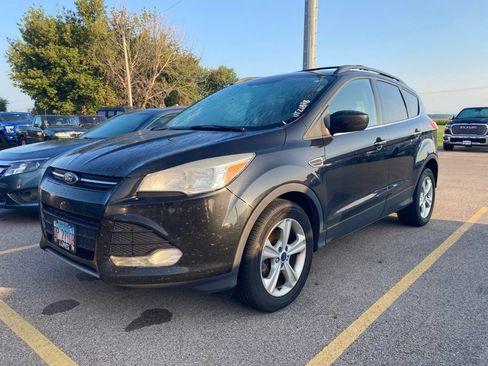 Used 2014 Ford Escape SE w/ Equipment Group 201A FWD image 17
