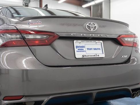 Used 2022 Toyota Camry XSE w/ Navigation Package FWD image 27