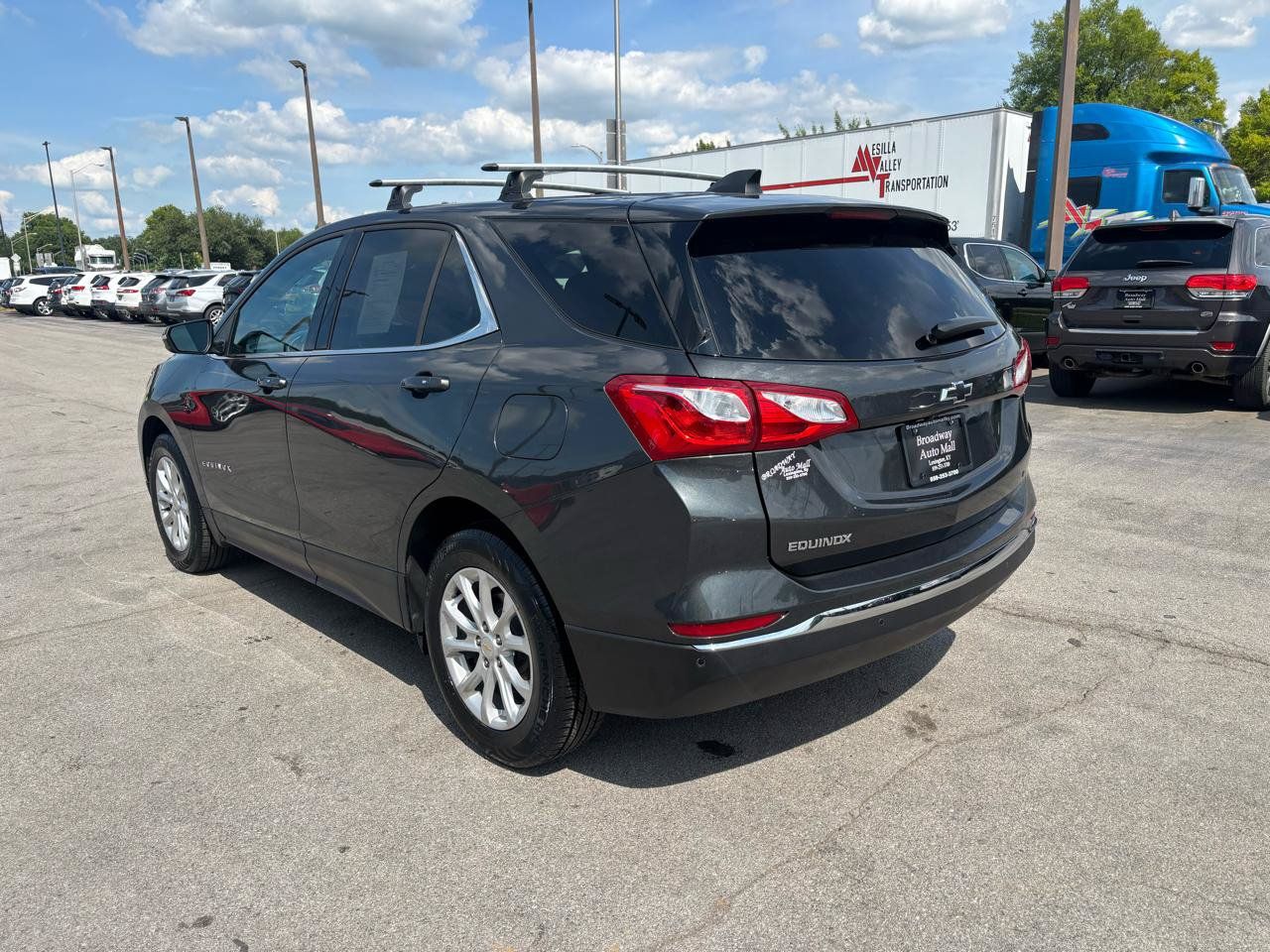 Used 2019 Chevrolet Equinox LT FWD image 5
