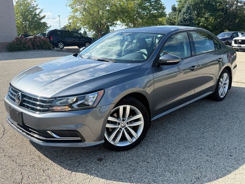 Used 2019 Volkswagen Passat 2.0T Wolfsburg FWD image 1