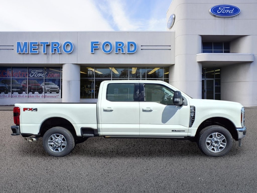 New 2026 Ford F350 Lariat w/ Lariat Ultimate Package AWD/4WD image 2