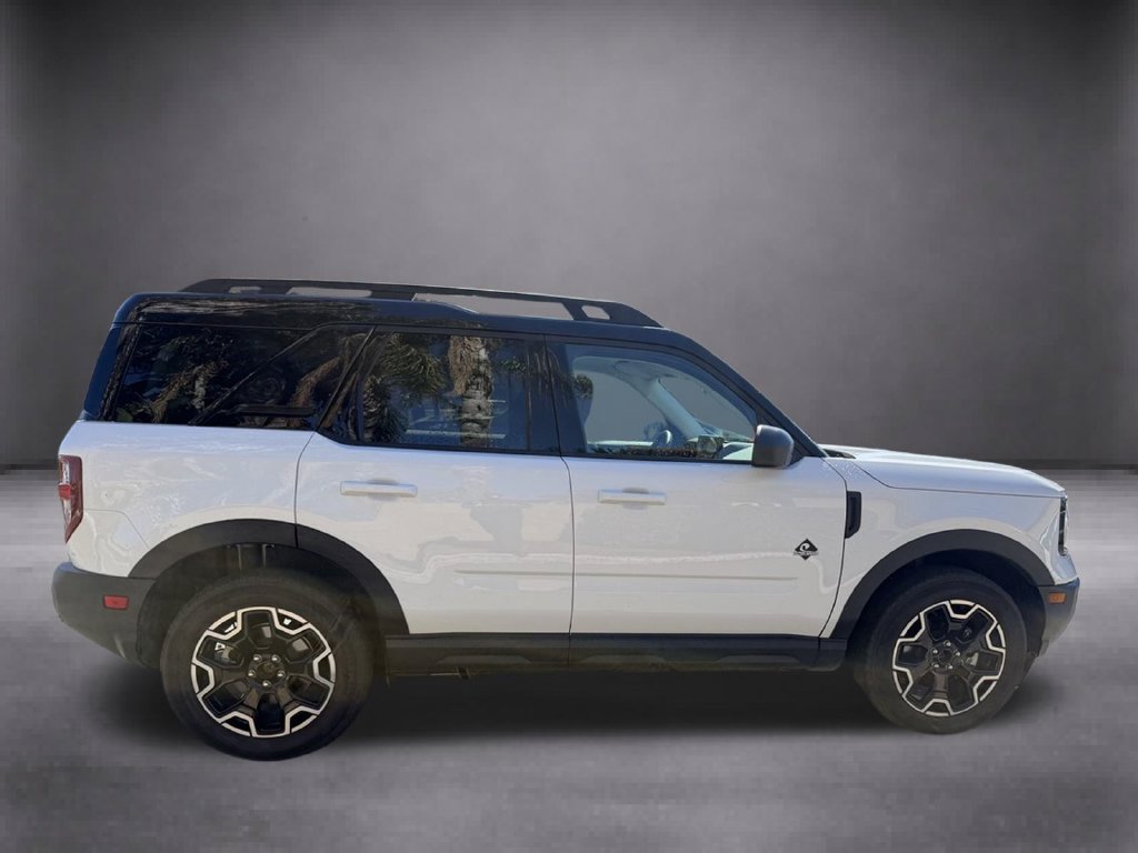 Used 2025 Ford Bronco Sport Outer Banks AWD/4WD image 16