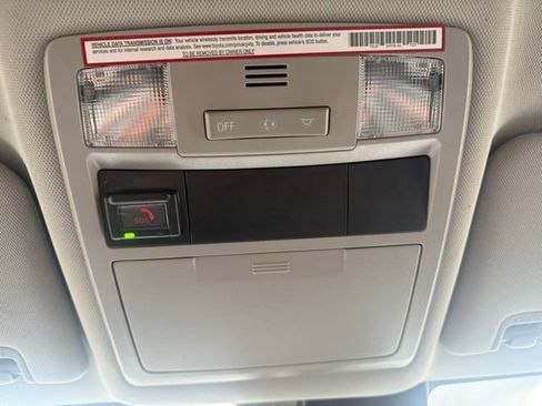 Used 2021 Toyota Tacoma SR image 29