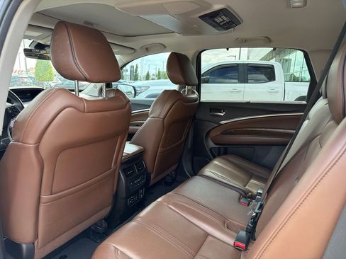 Used 2019 Acura MDX w/ Advance & Entertainment AWD/4WD image 3