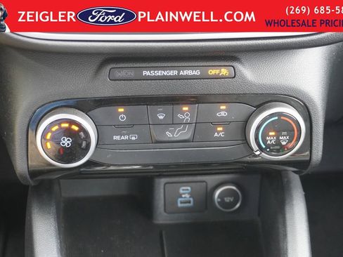 Used 2021 Ford Escape S image 19