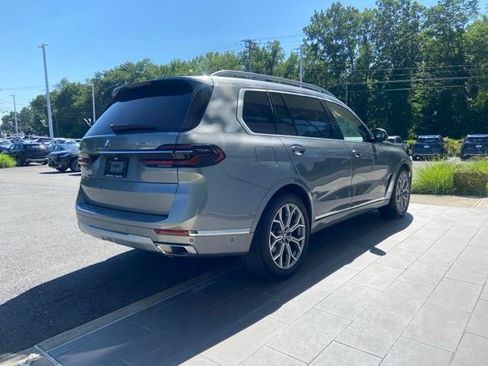 Used 2024 BMW X7 xDrive40i w/ Premium Package AWD/4WD image 7