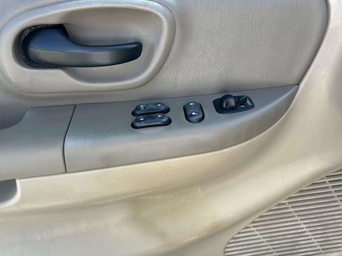 Used 2003 Ford F150 XL RWD image 16