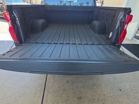 Used 2023 Chevrolet Silverado 1500 Custom RWD image 27