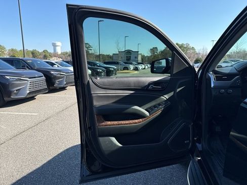 Used 2017 Chevrolet Tahoe Premier image 6