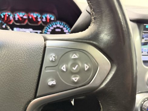 Used 2020 Chevrolet Tahoe LT image 32