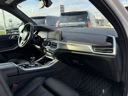 Used 2023 BMW X5 xDrive40i image 25