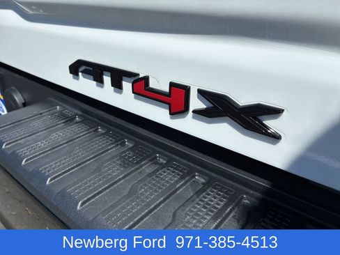 Used 2024 GMC Sierra 2500 AT4X AWD/4WD image 12