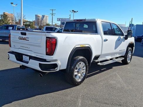 Used 2022 GMC Sierra 2500 Denali AWD/4WD image 10