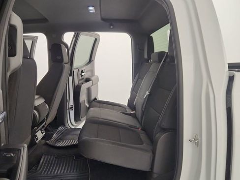 Used 2022 Chevrolet Silverado 1500 Custom Trail Boss w/ LPO, Dark Essentials Package image 26