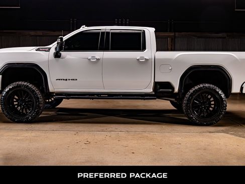 Used 2023 GMC Sierra 3500 AT4 w/ AT4 Preferred Package image 6