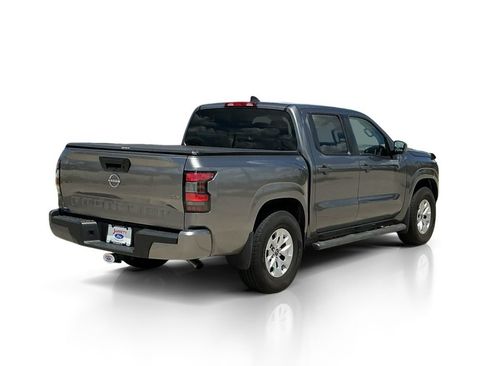 Used 2024 Nissan Frontier SV RWD image 7