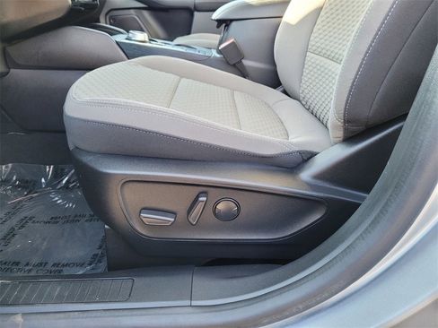 Used 2022 Ford Escape SE w/ SE Sport Appearance Package image 11