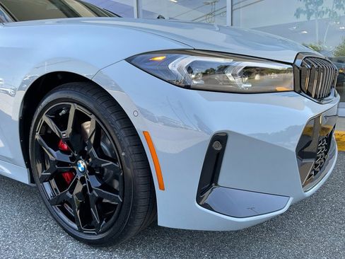 New 2026 BMW 330i Sedan w/ M Sport Package RWD image 24