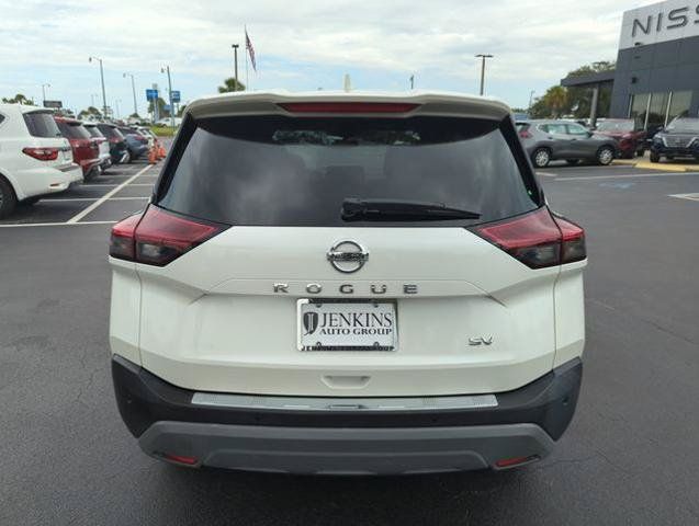 Certified 2021 Nissan Rogue SV FWD image 7