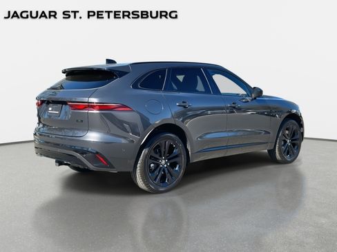 Used 2026 Jaguar F-PACE R-Dynamic S AWD/4WD image 4