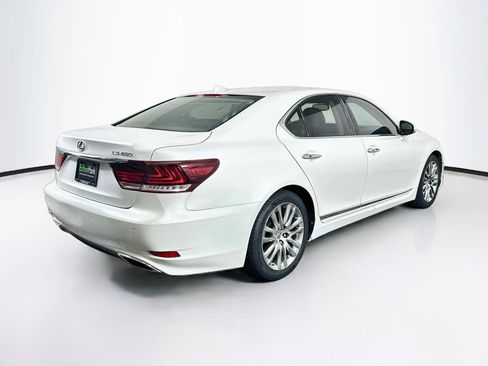 Used 2014 Lexus LS 460 w/ Comfort Package RWD image 9