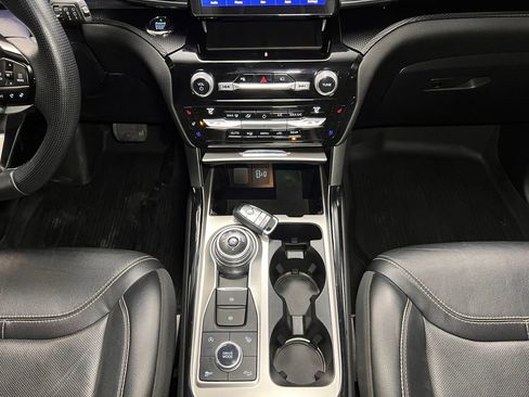 Used 2021 Ford Explorer ST image 14