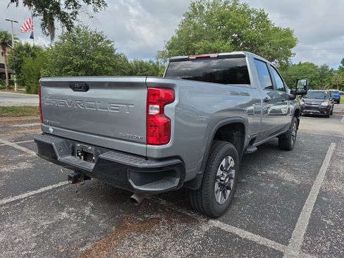 Used 2024 Chevrolet Silverado 2500 Custom w/ Custom Convenience Package AWD/4WD image 3