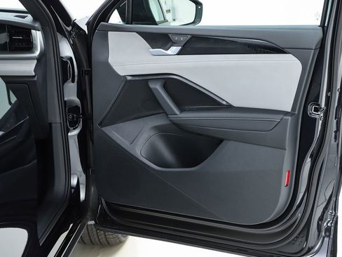 New 2026 Volkswagen Tiguan SE R-Line image 71