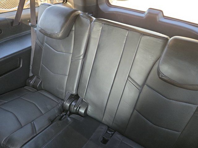 Used 2020 Cadillac Escalade ESV Platinum AWD/4WD image 11