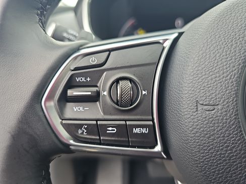 Certified 2026 Acura MDX FWD w/ Technology Package image 17