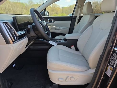 New 2026 Kia Sorento S FWD image 5