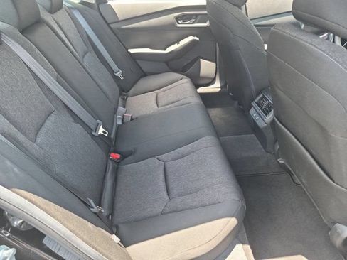 Used 2025 Honda Accord LX image 29