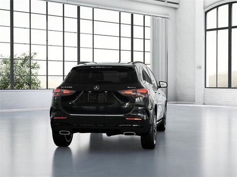 New 2025 Mercedes-Benz GLA 250 4MATIC image 24