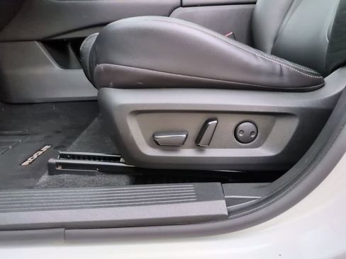 Used 2021 Nissan Rogue SL w/ Premium Package AWD/4WD image 19