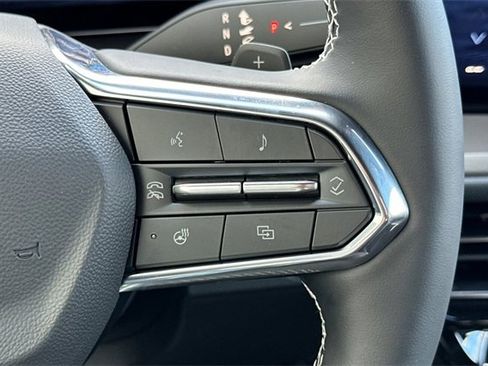 New 2026 Chevrolet Traverse LT image 33