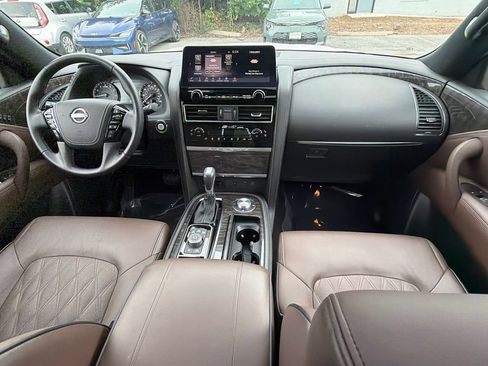 Used 2023 Nissan Armada Platinum w/ Captain's Chairs Package AWD/4WD image 20