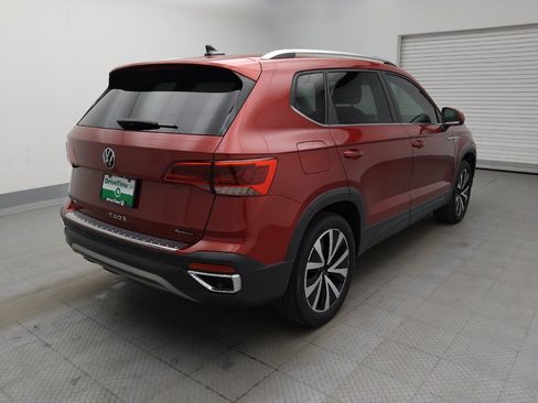 Used 2022 Volkswagen Taos SE AWD/4WD image 5
