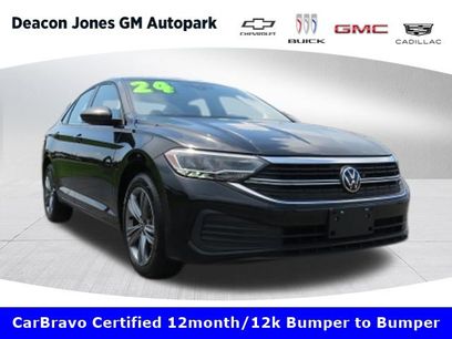 Used 2024 Volkswagen Jetta SE
