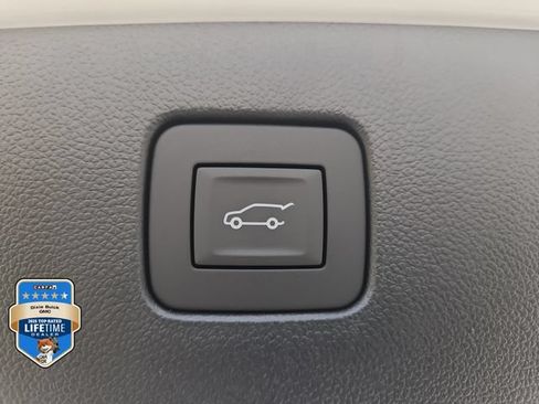 Used 2026 Buick Envista Avenir FWD image 6