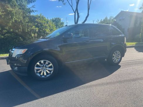 Used 2010 Ford Edge SEL AWD/4WD image 4