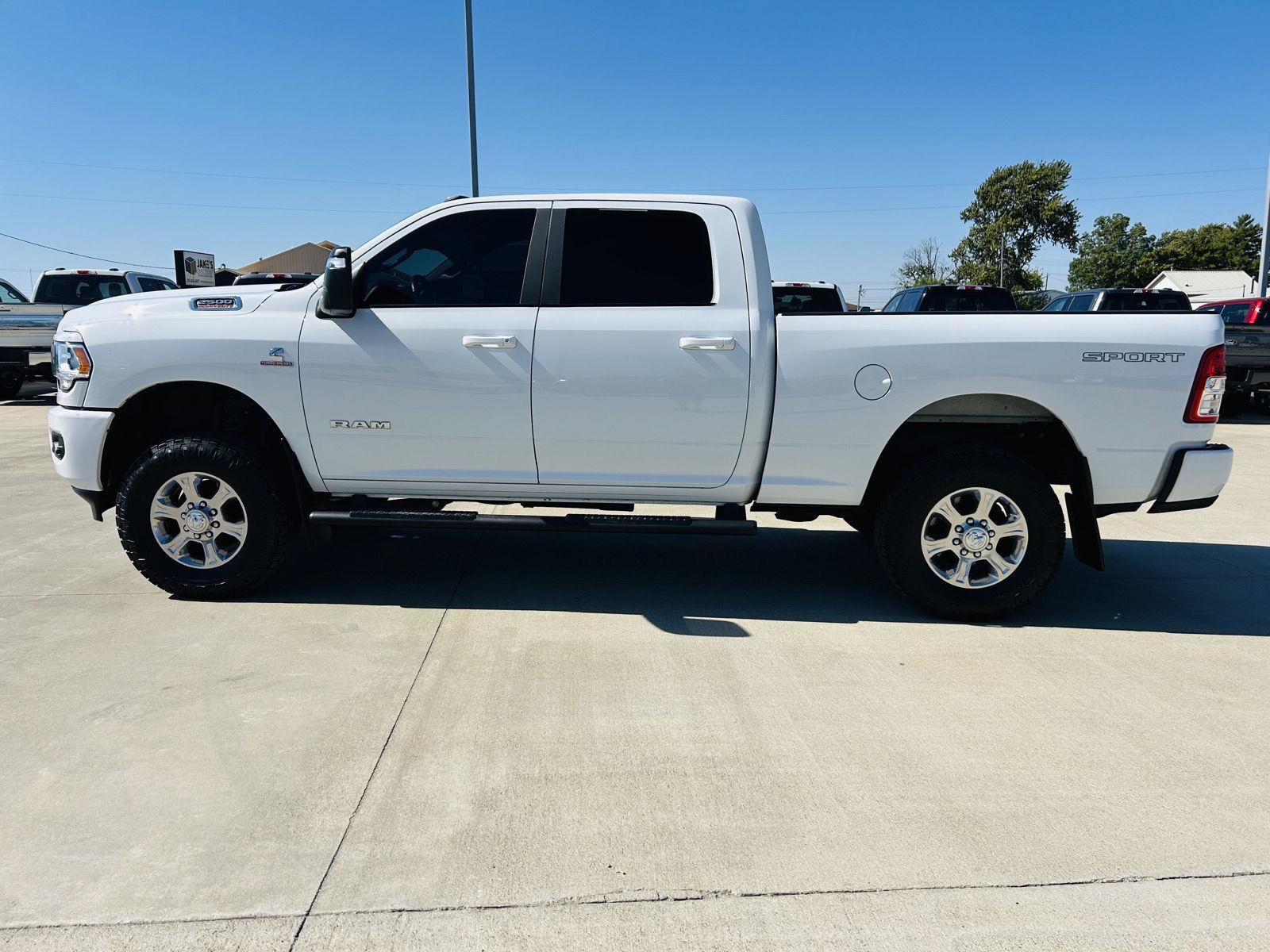 Used 2024 RAM 2500 Big Horn w/ Sport Appearance Package AWD/4WD image 31