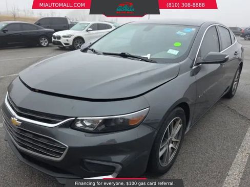 Used 2016 Chevrolet Malibu LT image 1