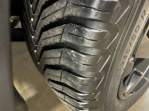 Used 2019 GMC Terrain SLT w/ Preferred Package image 26