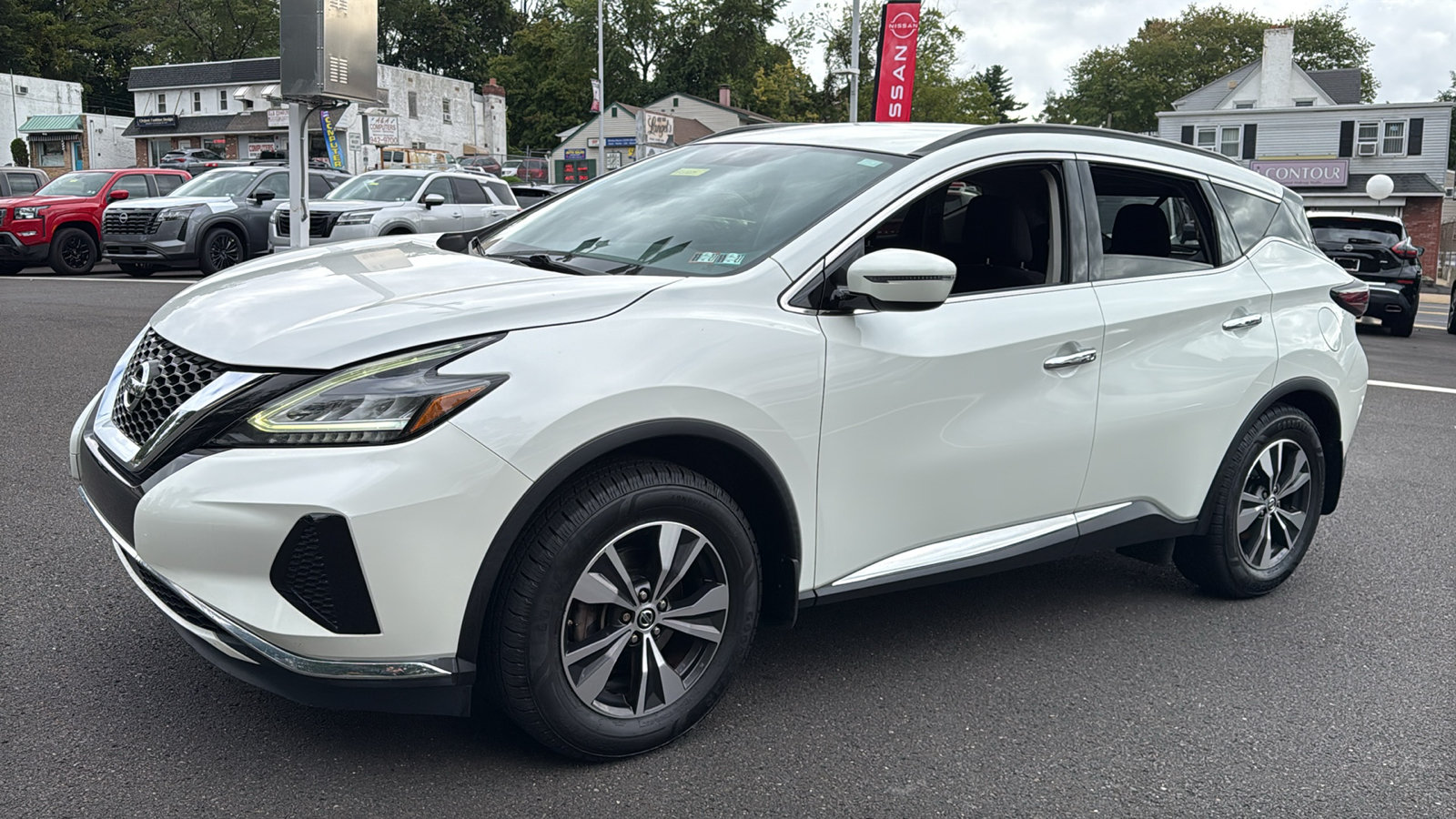 Used 2019 Nissan Murano SV AWD/4WD image 3