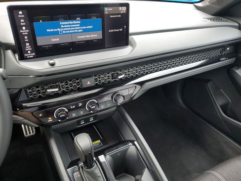 Certified 2025 Honda Accord Sport image 29