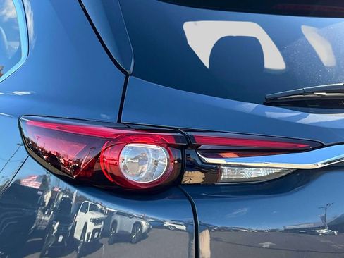 Used 2023 MAZDA CX-9 Carbon Edition image 11