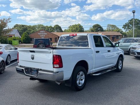 Used 2019 RAM 1500 Tradesman w/ Chrome Appearance Group AWD/4WD image 4