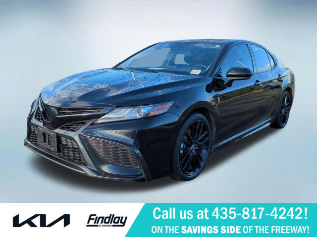 Used 2022 Toyota Camry XSE w/ Navigation Upgrade Package FWD image 1