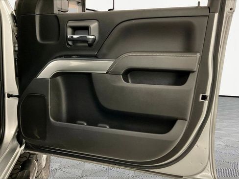 Used 2018 Chevrolet Silverado 3500 LT w/ LT Convenience Package image 23